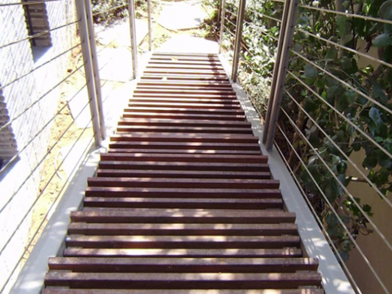 droran_wood_stairs 4