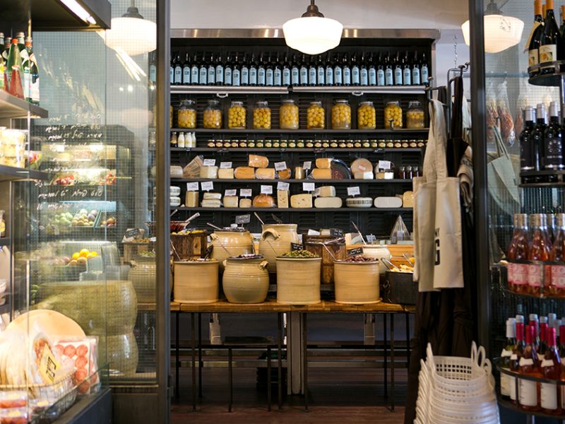 רצפת פרקט בדליקטסן. ביצוע חברת פרקטים, דרורן